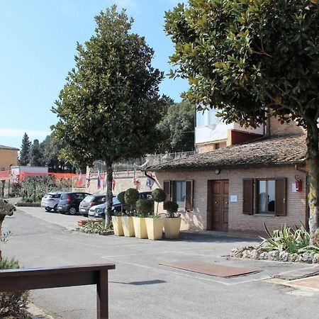 Hotel Porta Romana Di Luce Hotels เซียนา ภายนอก รูปภาพ