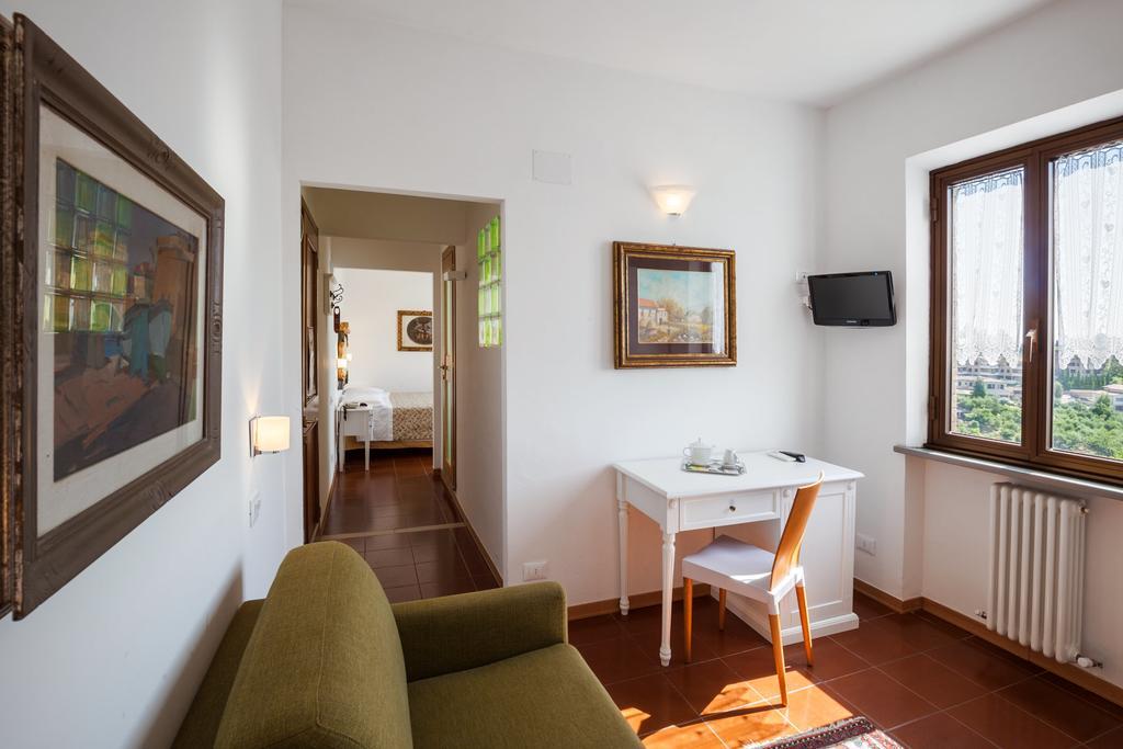 Hotel Porta Romana Di Luce Hotels เซียนา ภายนอก รูปภาพ