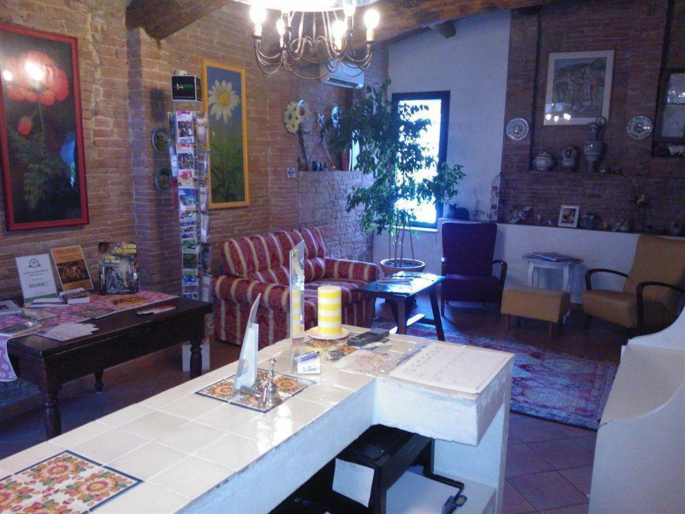 Hotel Porta Romana Di Luce Hotels เซียนา ภายนอก รูปภาพ