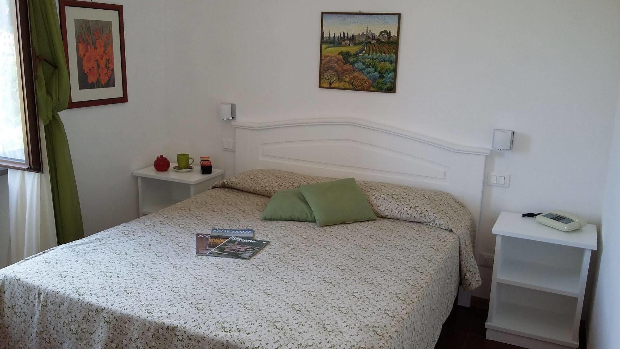 Hotel Porta Romana Di Luce Hotels เซียนา ภายนอก รูปภาพ