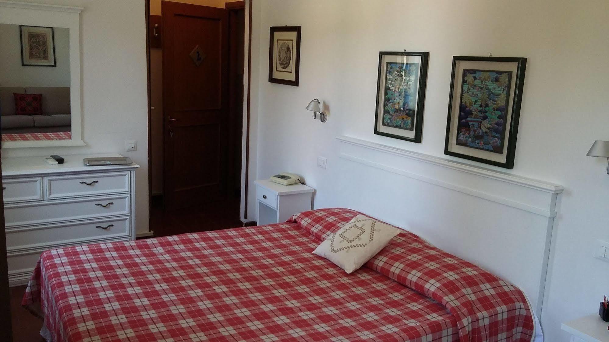 Hotel Porta Romana Di Luce Hotels เซียนา ภายนอก รูปภาพ