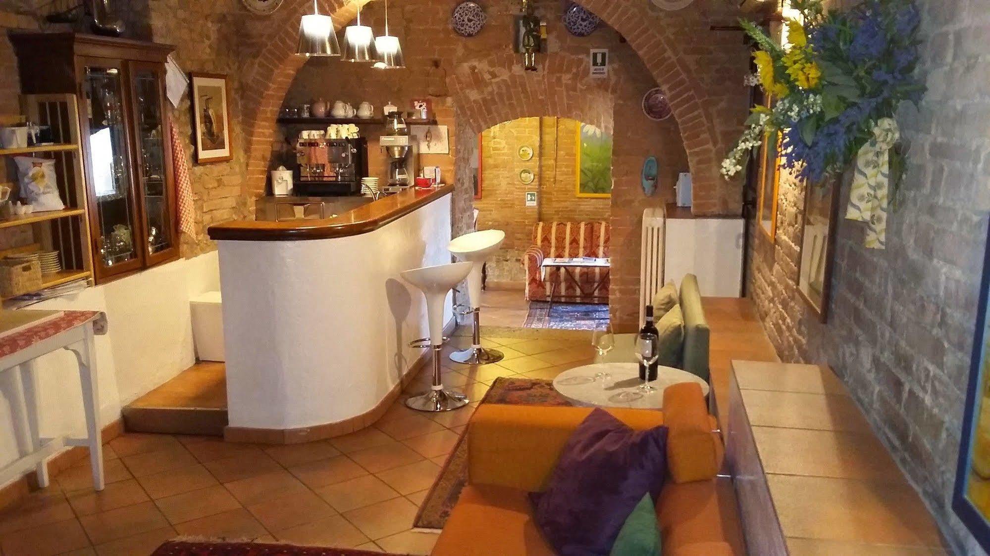 Hotel Porta Romana Di Luce Hotels เซียนา ภายนอก รูปภาพ