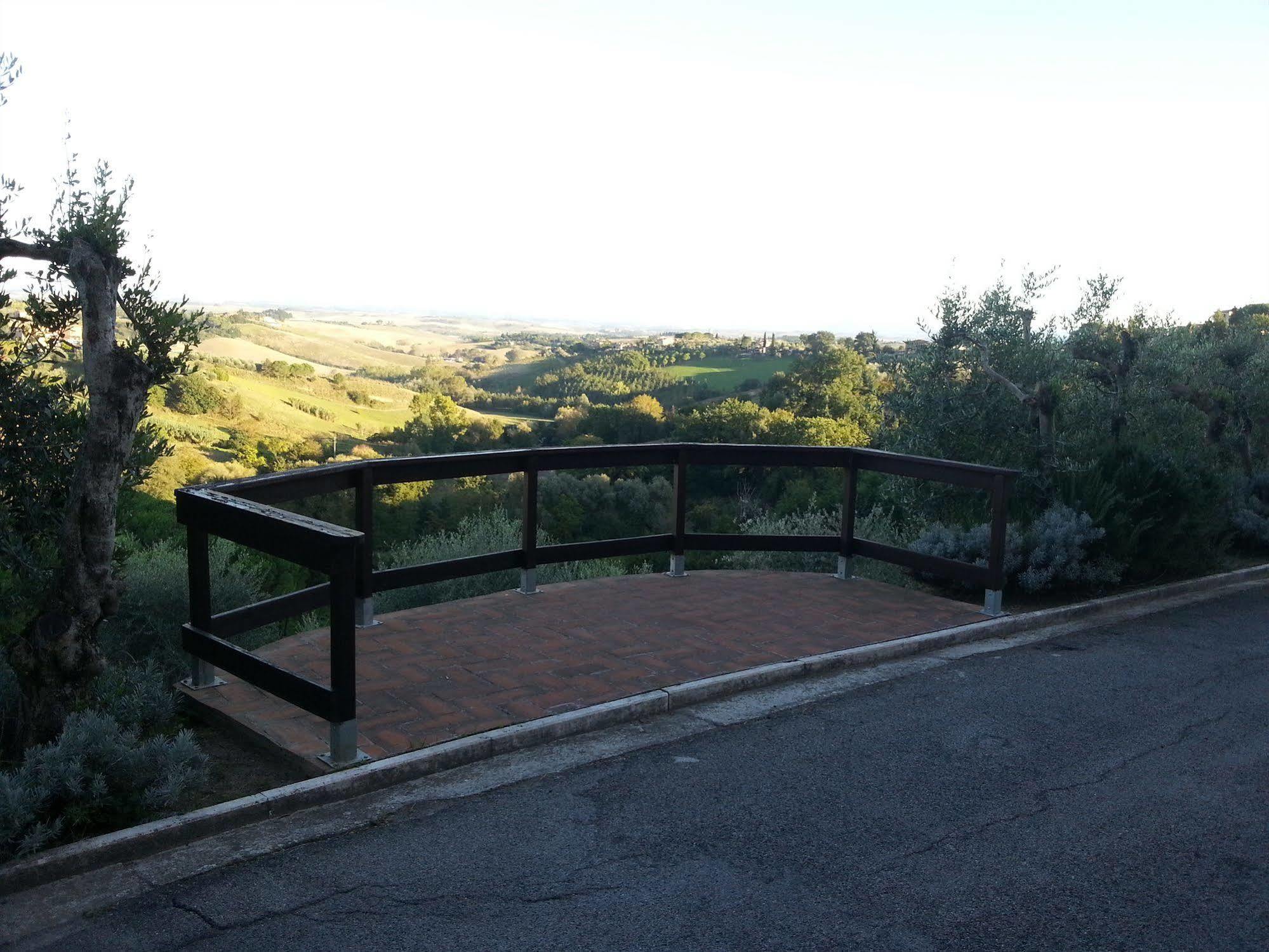 Hotel Porta Romana Di Luce Hotels เซียนา ภายนอก รูปภาพ